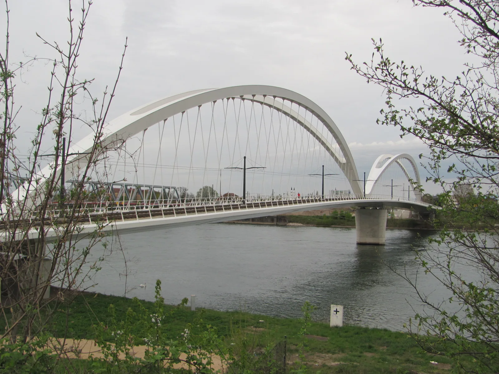 Atmosphere at Pont de l’Europe Strasbourg — travel photo