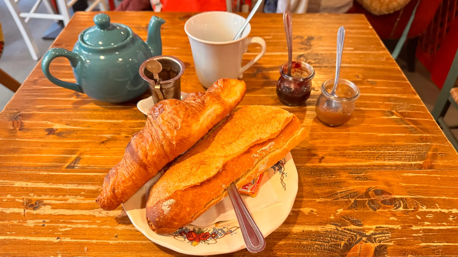 Atmosphere at Salon de Thé Grand'Rue Strasbourg — travel photo