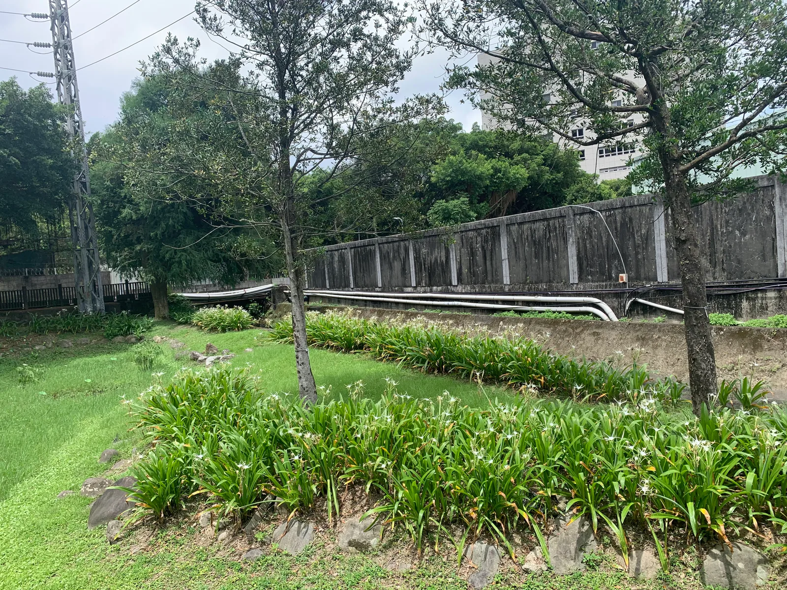 Details at Shilin Residence Park Taipei — travel photo