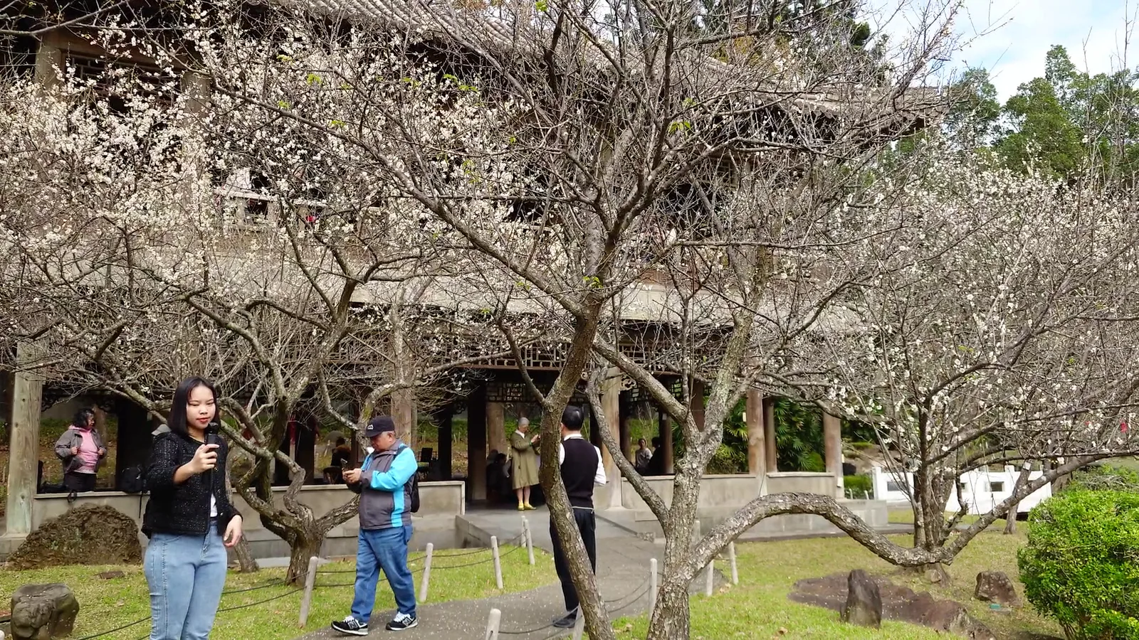 Details at Zhishan Garden Taipei — travel photo