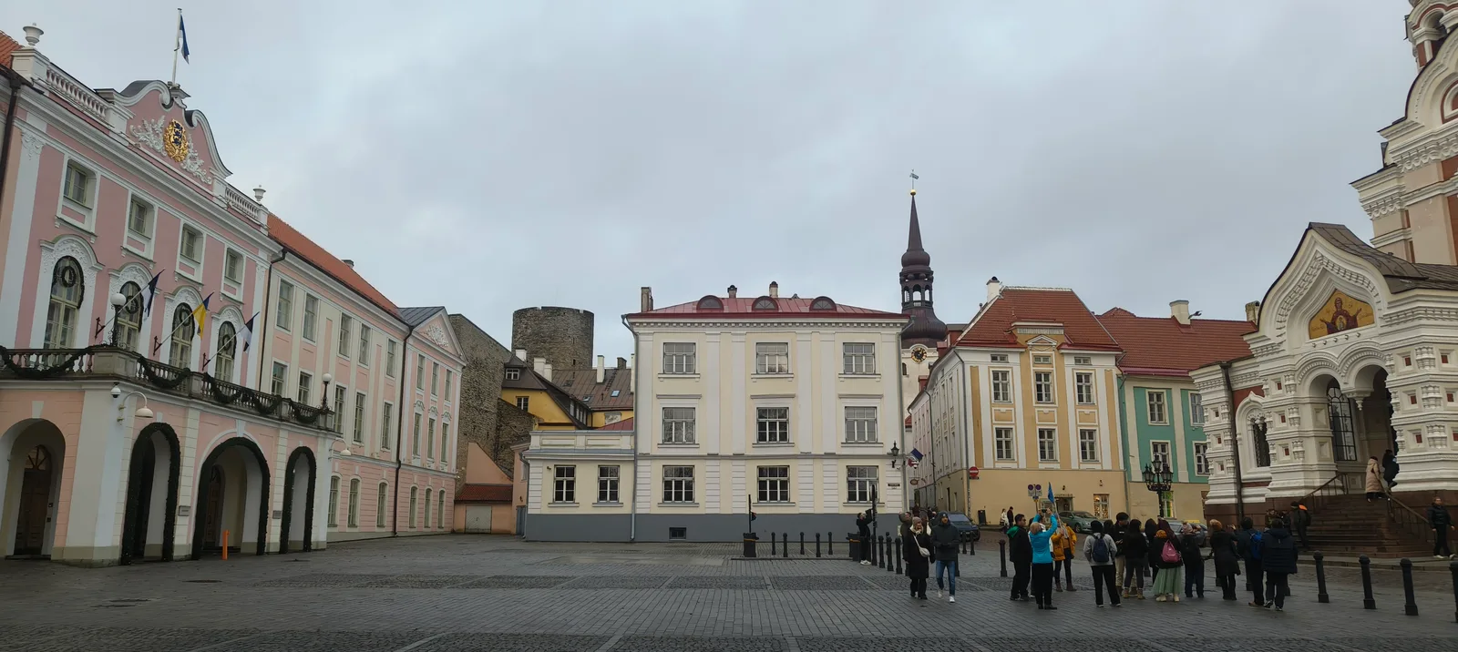 Details at Freedom Square Tallinn — travel photo