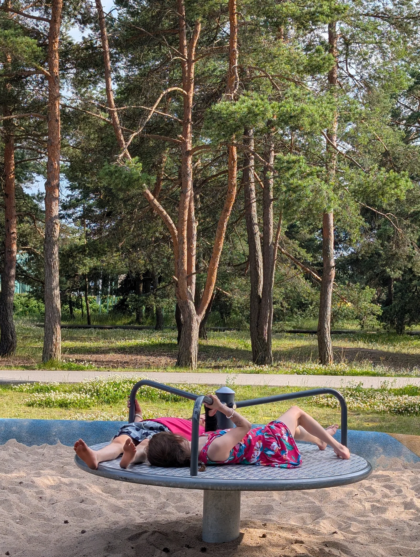 Main view at Männi Park Tallinn — travel photo