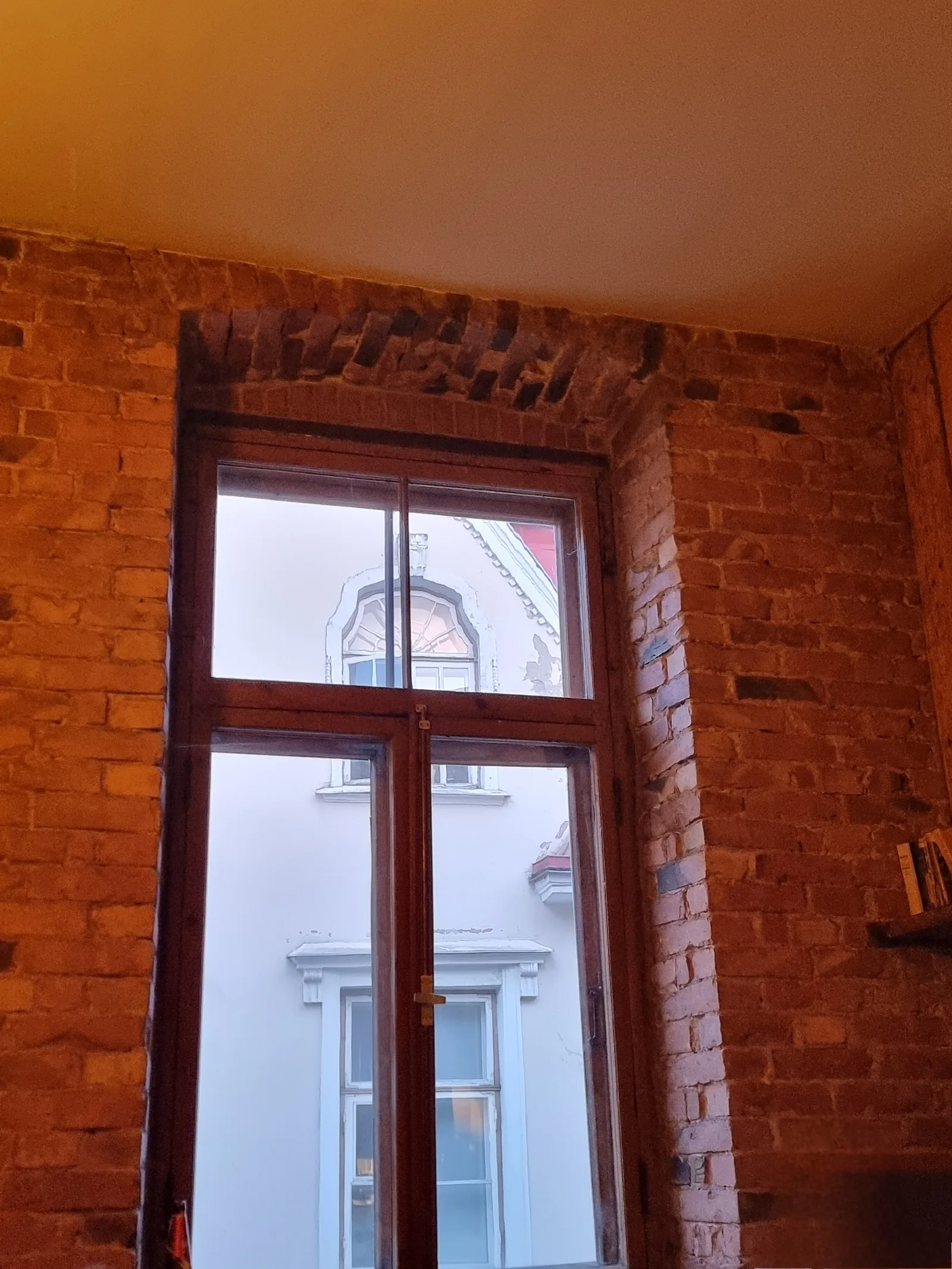 Atmosphere at NoKu Tallinn — travel photo