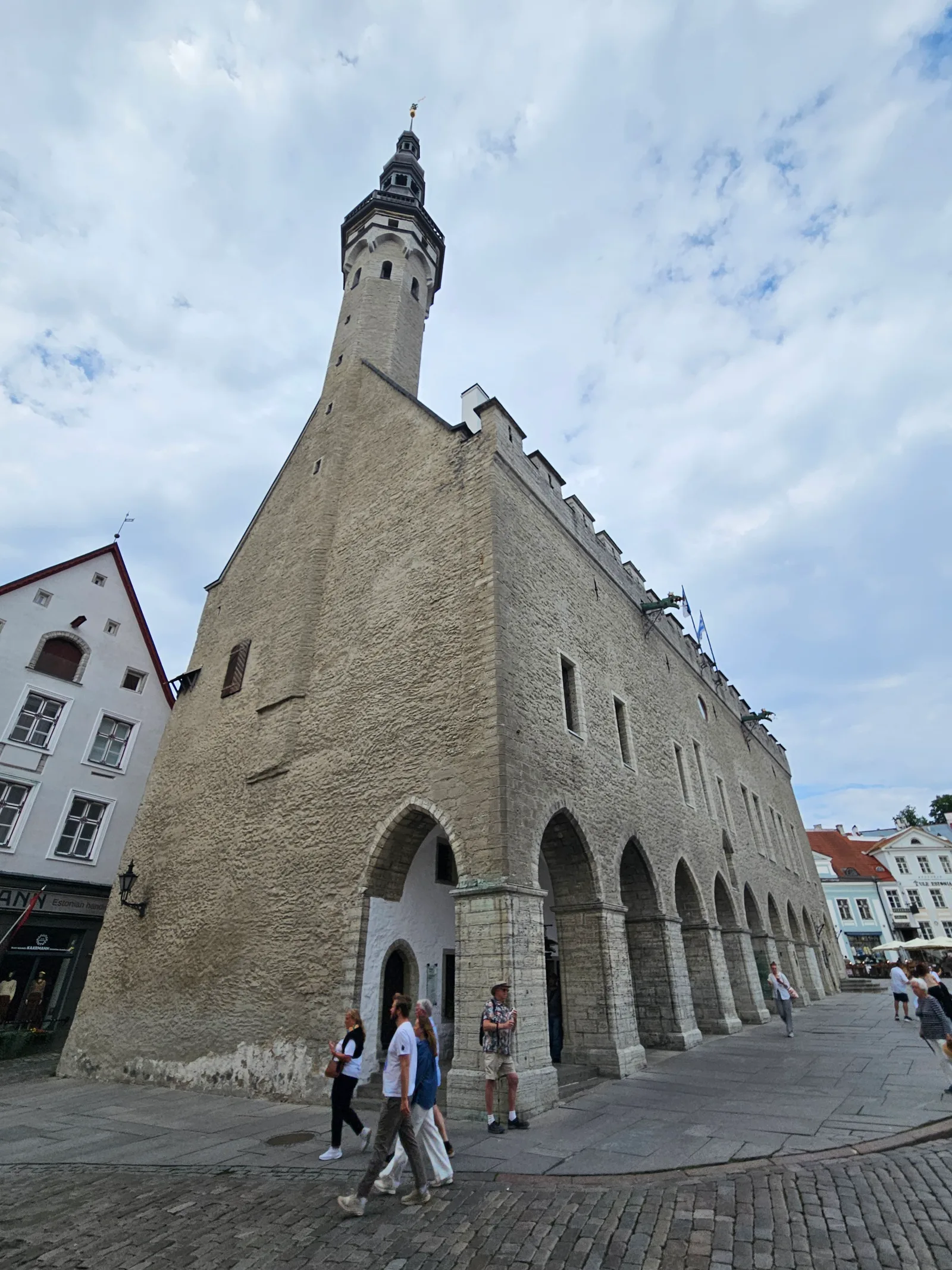 Details at Raekoja plats - julemarked Tallinn — travel photo