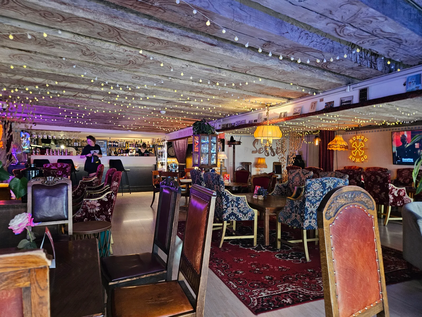 Atmosphere at Sessel Speakeasy Tallinn — travel photo