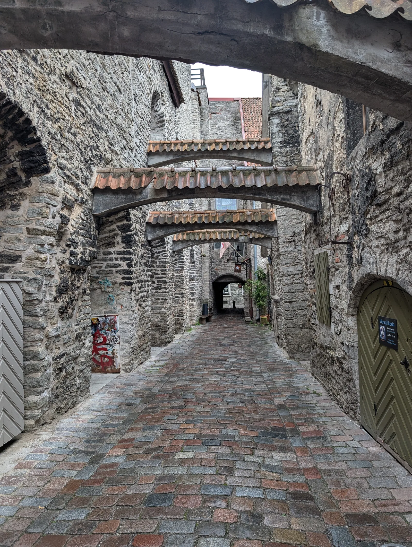 Main view at St. Catherine's Passage Tallinn — travel photo