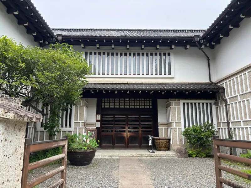 Japan Folk Crafts Museum — art museum in Tokyo
