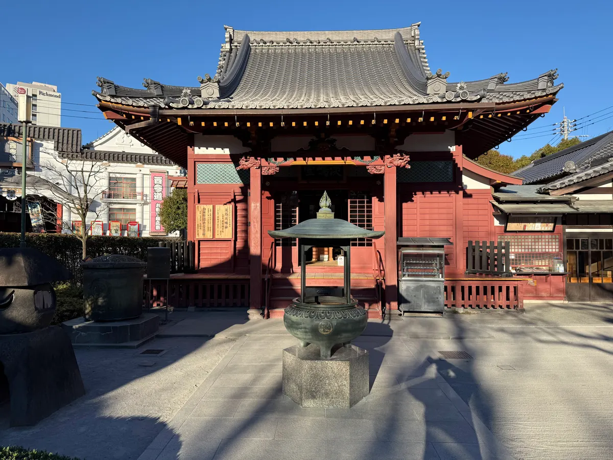 Main view at Sensō-ji Tokyo — travel photo