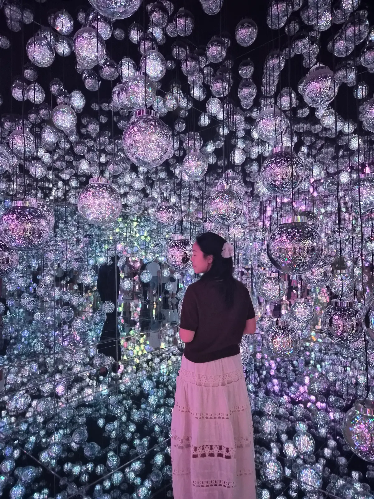 teamLab Borderless: MORI Building DIGITAL ART MUSEUM