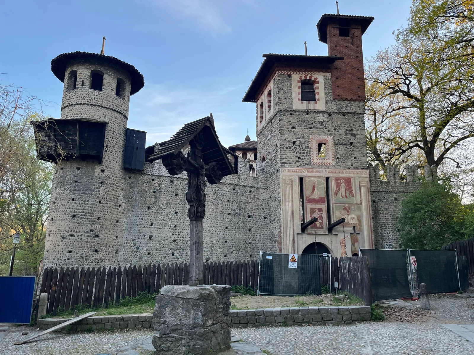 Details at Borgo Medievale Turin — travel photo