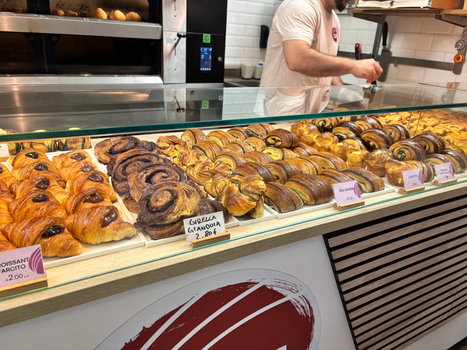 Main view at Cerea Artisan Bakery Turin — travel photo