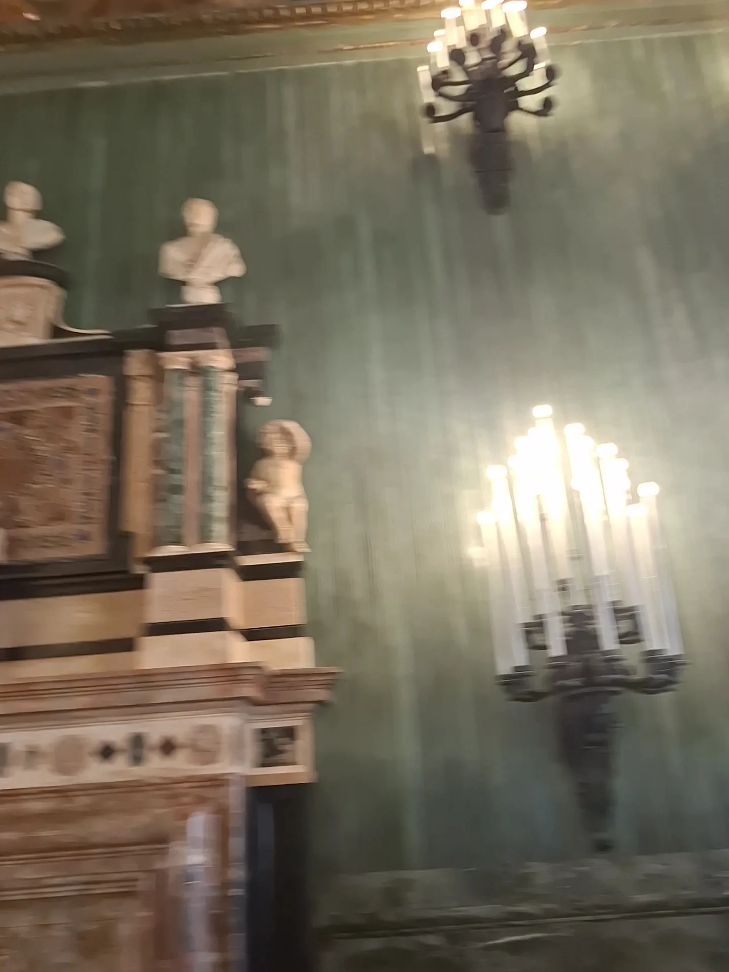 Atmosphere at Galleria Sabauda Turin — travel photo