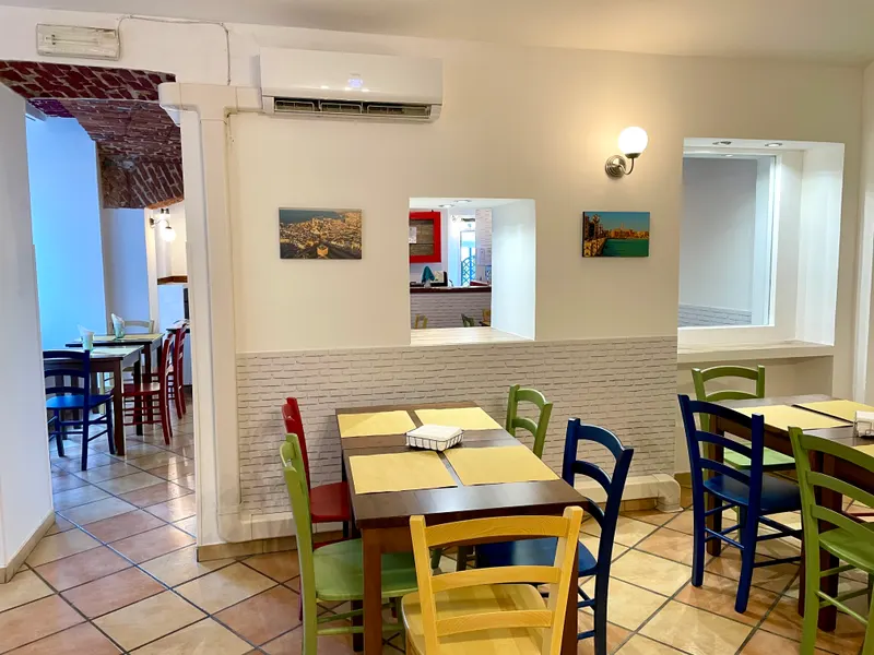 La Panzerotteria - Apulian Street Food