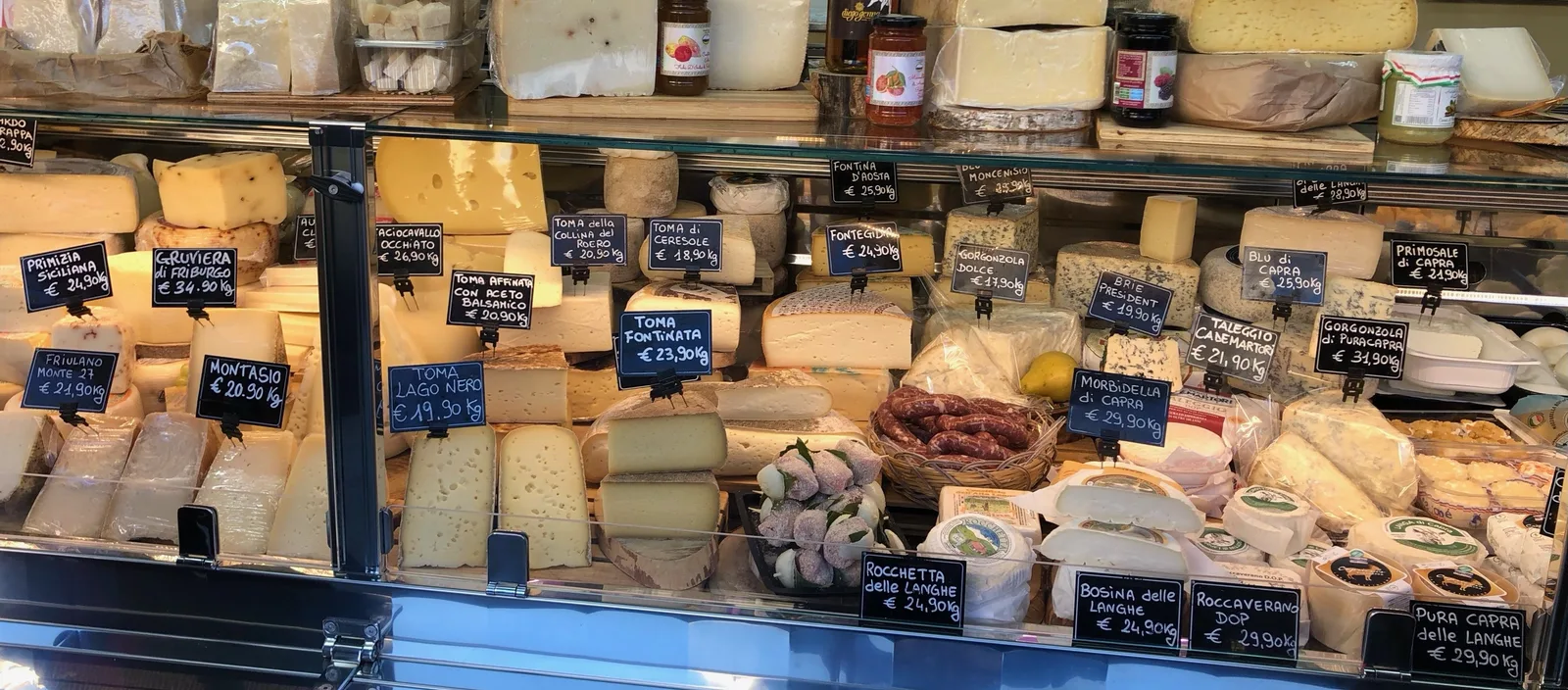 Details at Market Crocetta Torino Turin — travel photo
