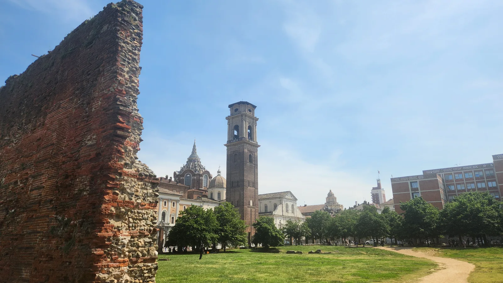 Atmosphere at Parco Archeologico Torri Palatine Turin — travel photo