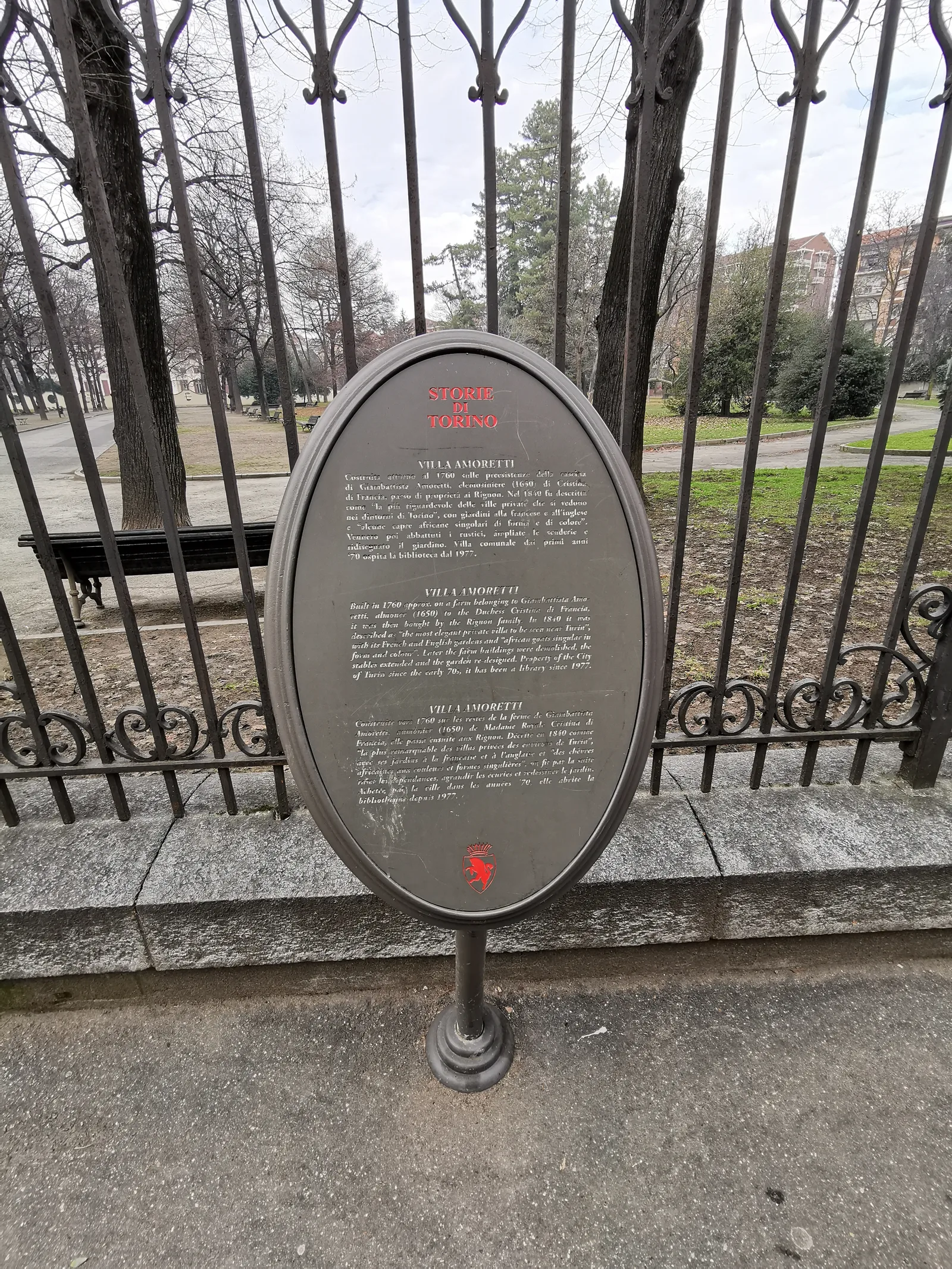 Details at Parco Rignon Turin — travel photo