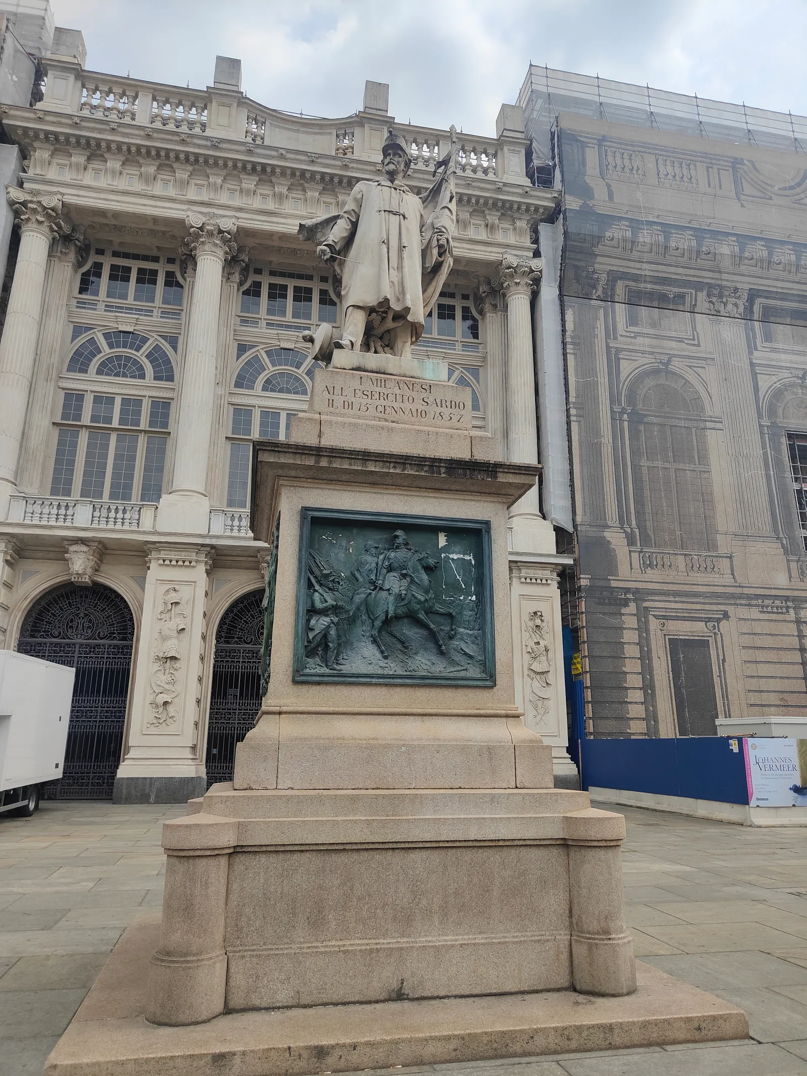 Details at Piazza Castello Turin — travel photo