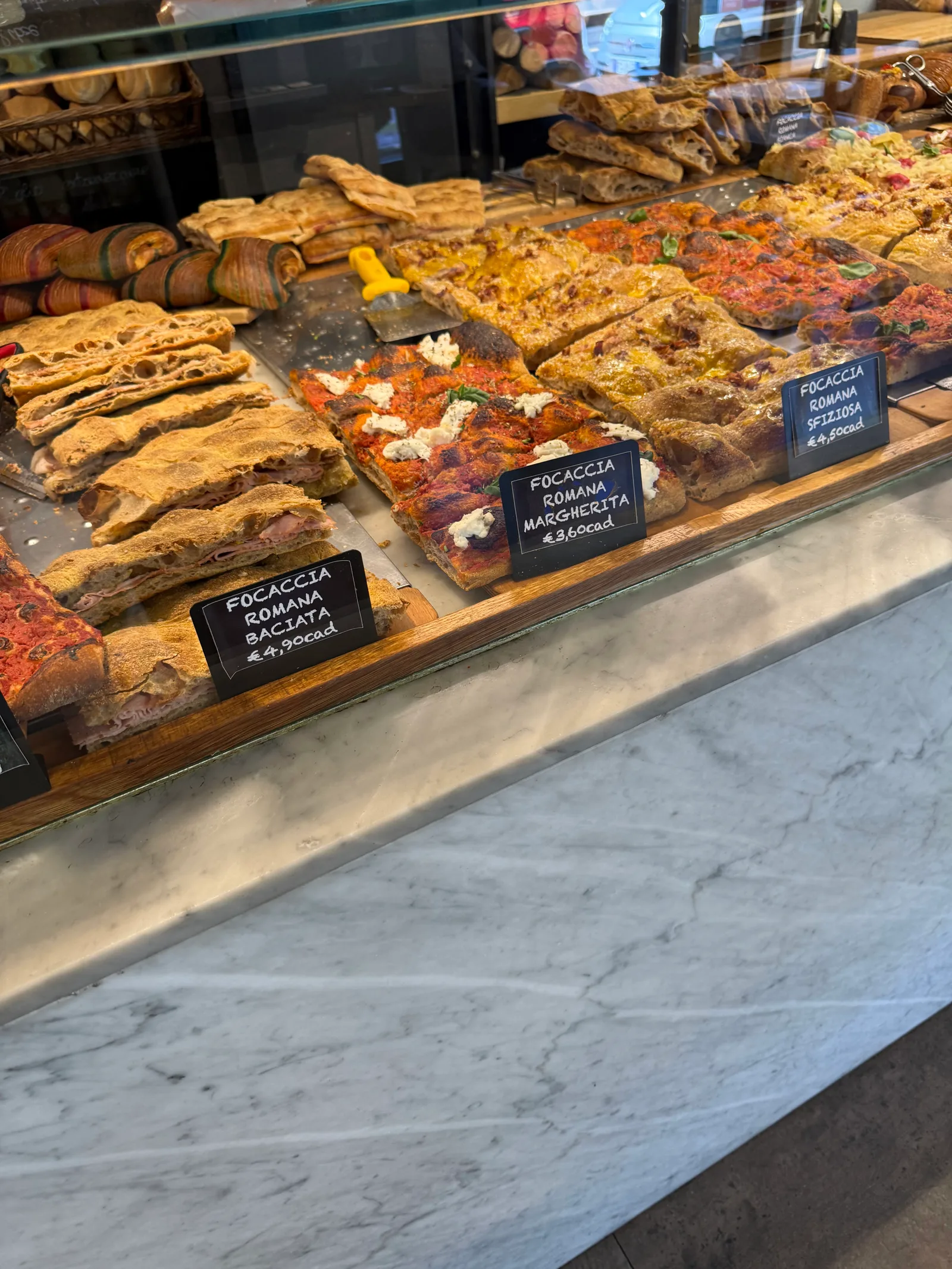 Details at Spoto Bakery - Voglia di Pane Turin — travel photo