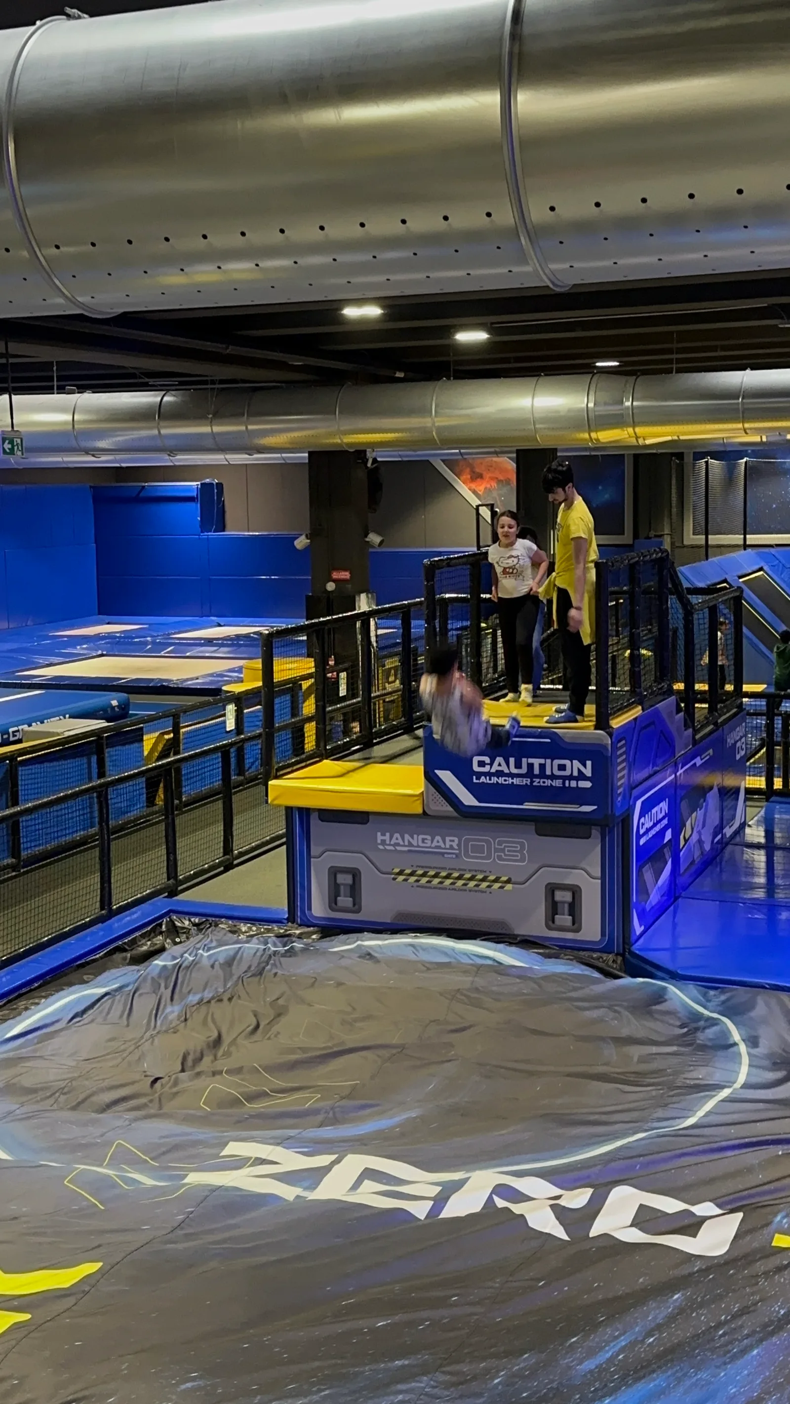 Atmosphere at Zero-Gravity Torino Turin — travel photo