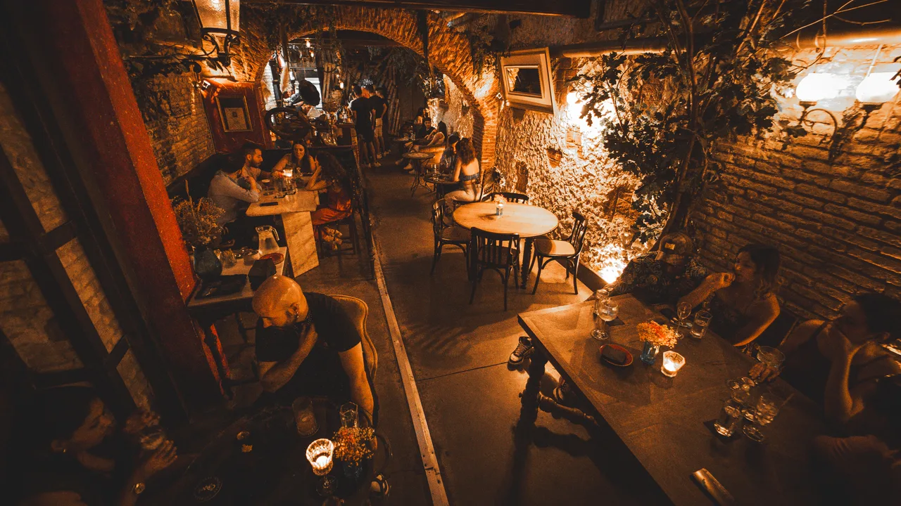Apotheke — hidden gems guide Valencia