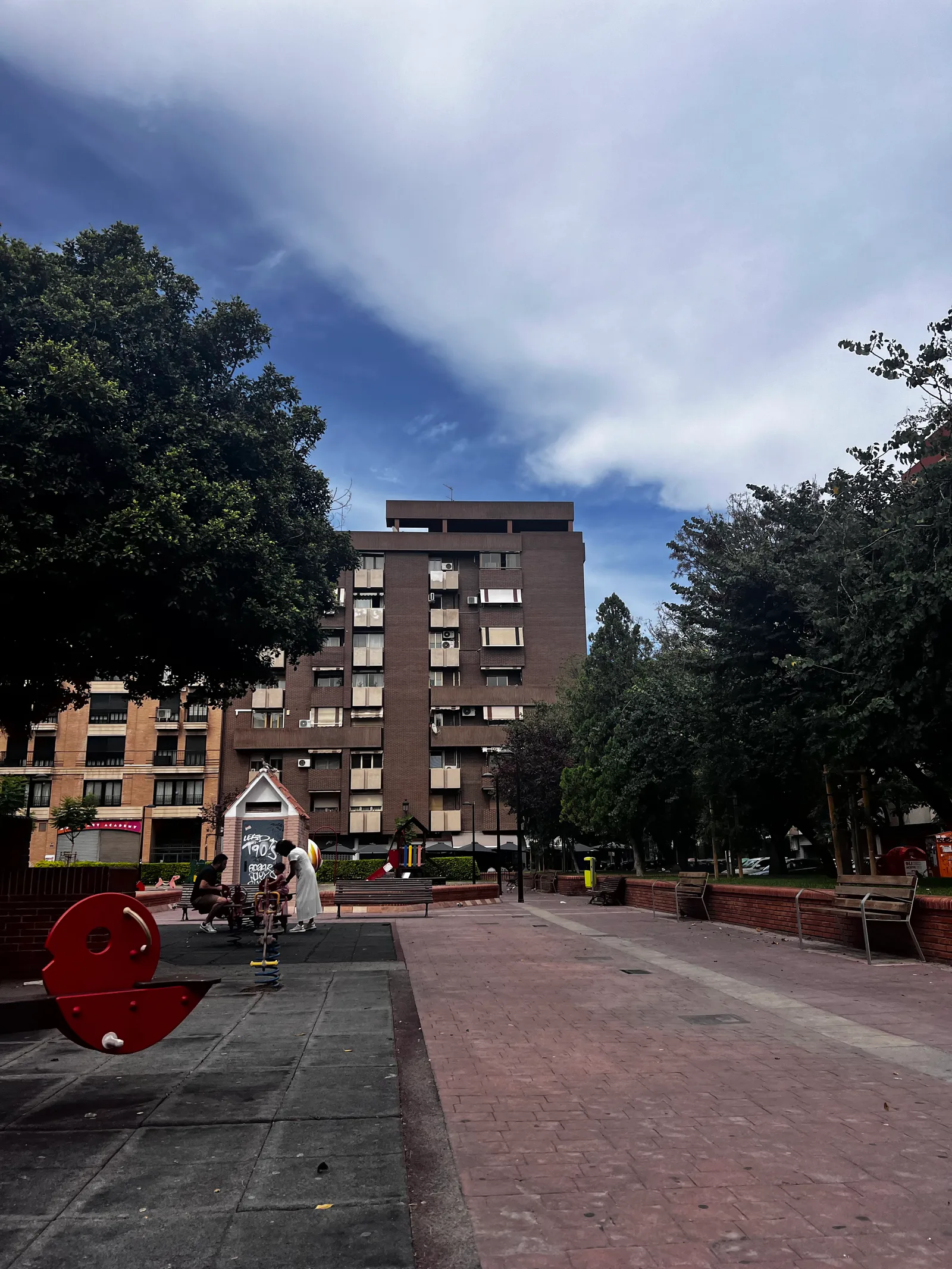 Atmosphere at Cebra Park Valencia — travel photo