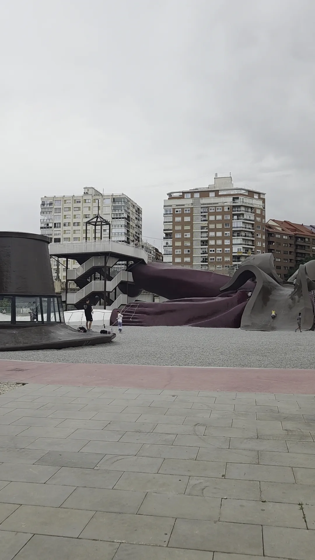 Main view at Gulliver park Valencia — travel photo