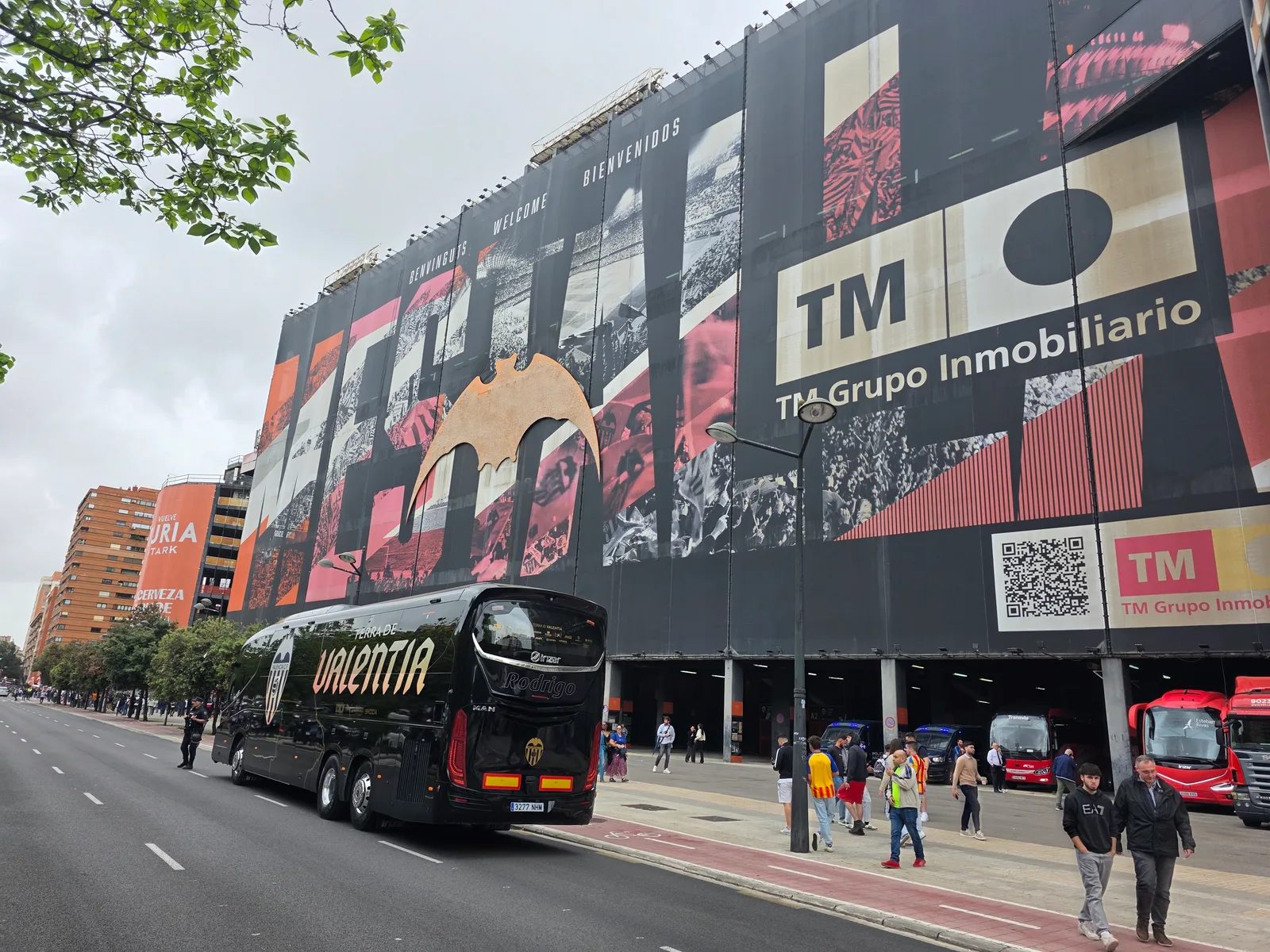 Atmosphere at Mestalla Stadium Valencia — travel photo