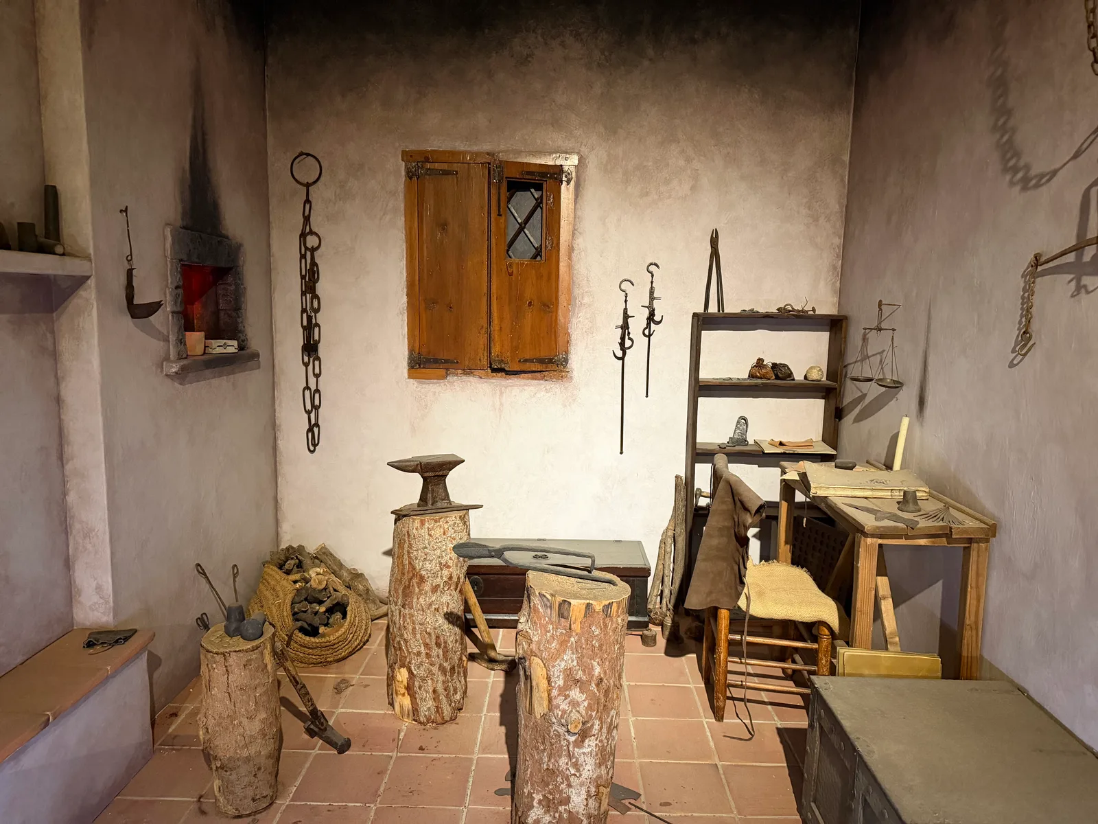Atmosphere at Museo de Prehistoria de Valencia Valencia — travel photo
