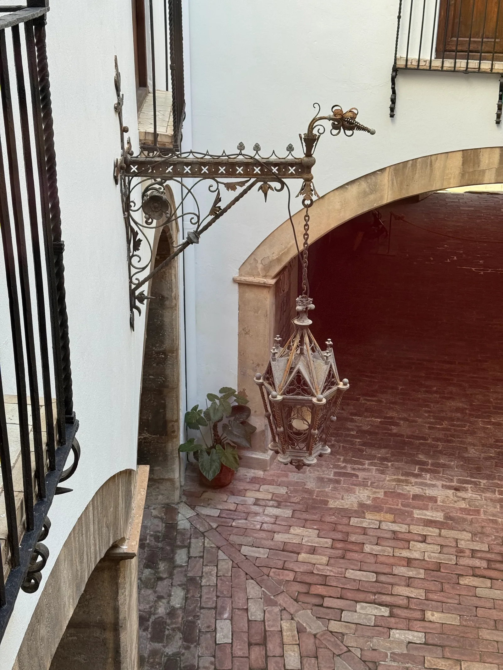 Atmosphere at Museo de Soldaditos de Plomo L’Iber Valencia — travel photo