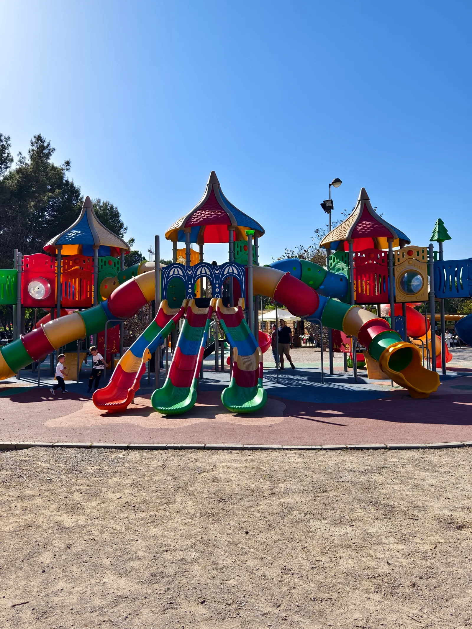 Interior at Parque de la Canaleta Valencia — travel photo