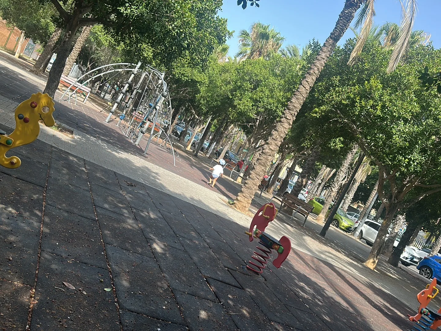 Main view at Parque Infantil Jardín de Morvedre Valencia — travel photo