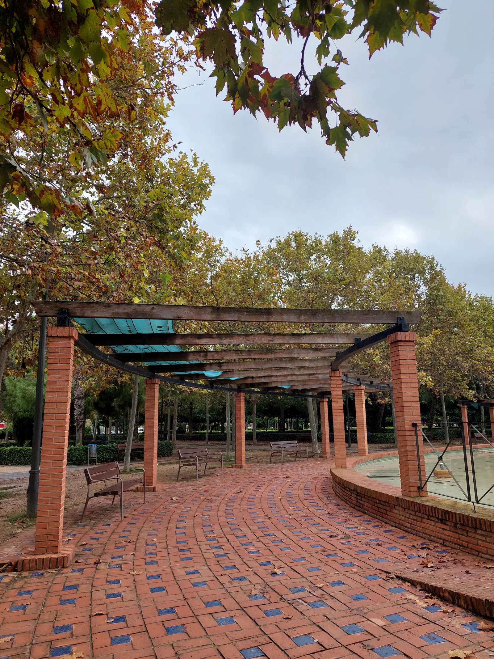 Main view at Parque Orriols Valencia — travel photo