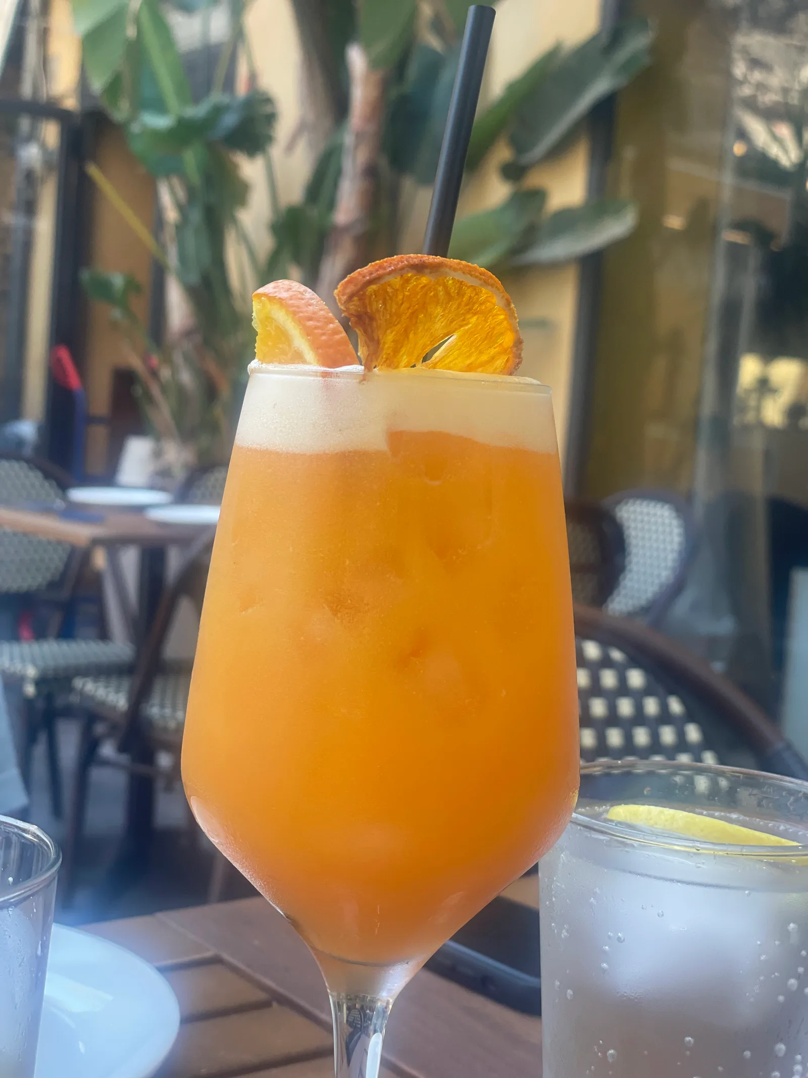 Atmosphere at Redondo en Boca Valencia — travel photo