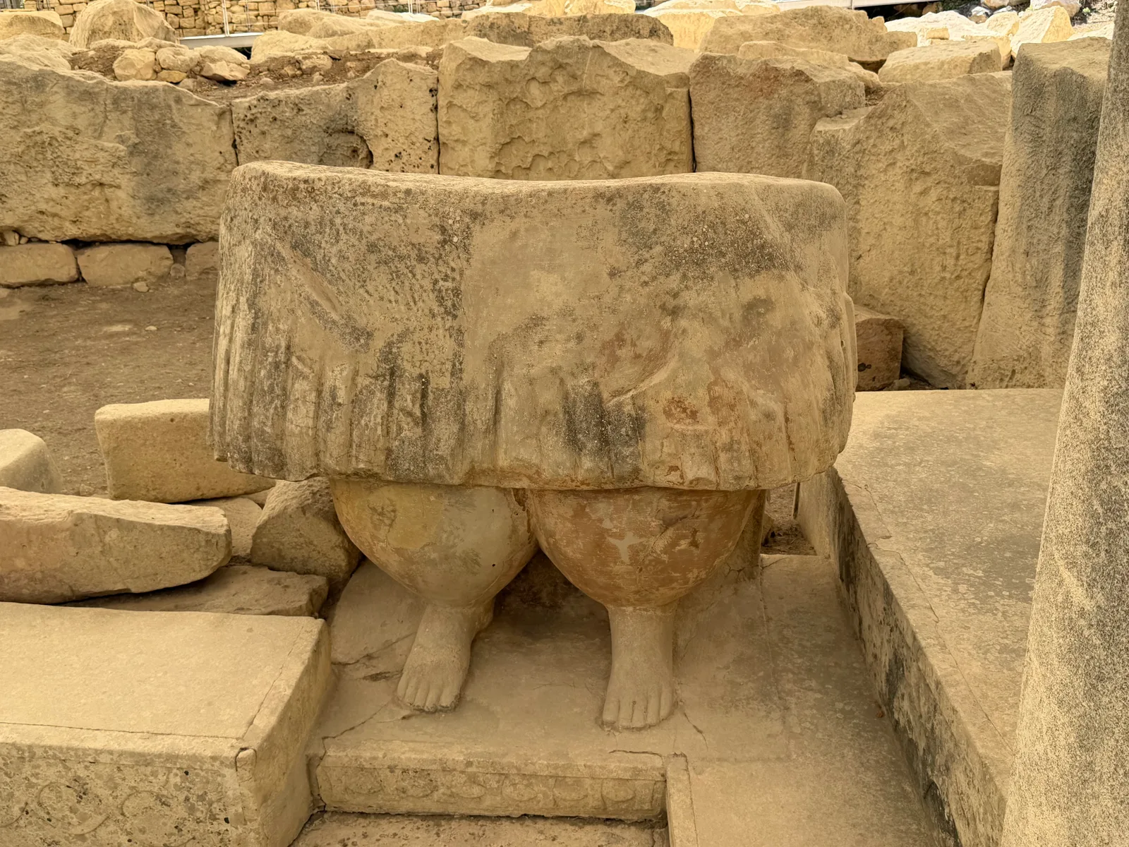 Atmosphere at Ħal-Tarxien Prehistoric Complex Valletta — travel photo