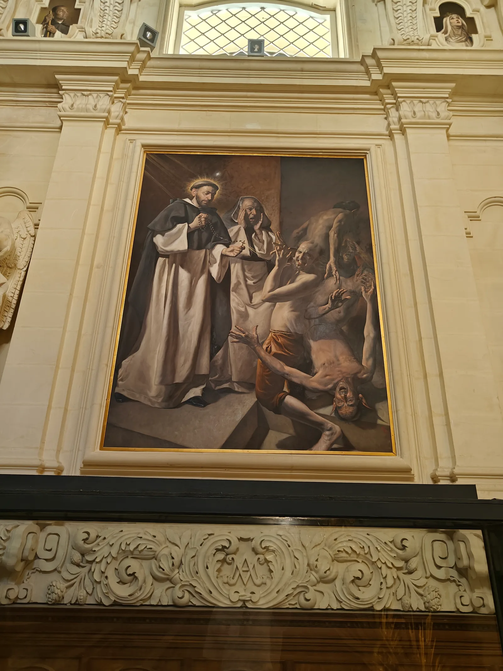 Atmosphere at Basilica of Saint Dominic & Porto Salvo Valletta — travel photo