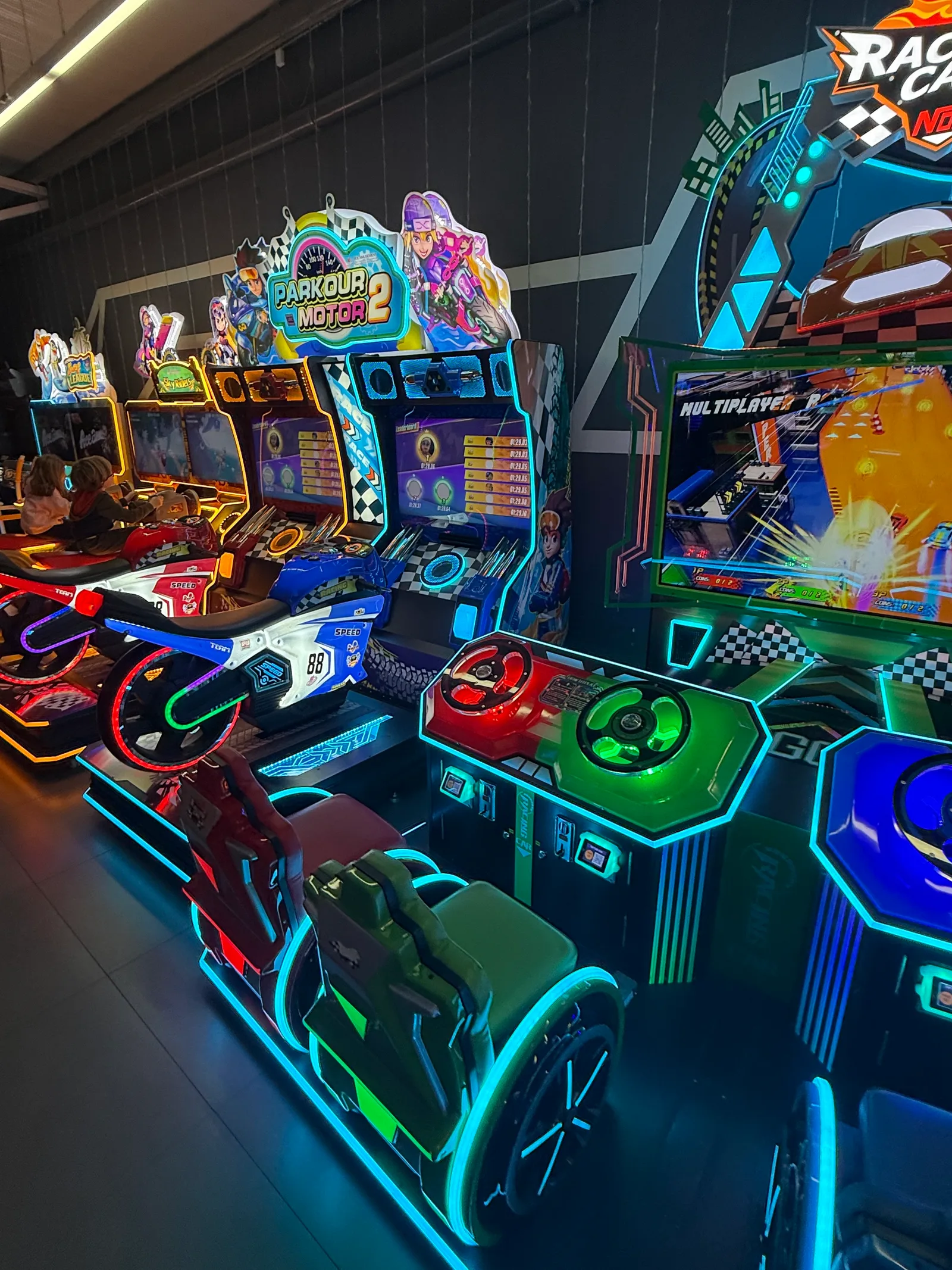 Atmosphere at MULTIMAXX Family Entertainment Center Valletta — travel photo