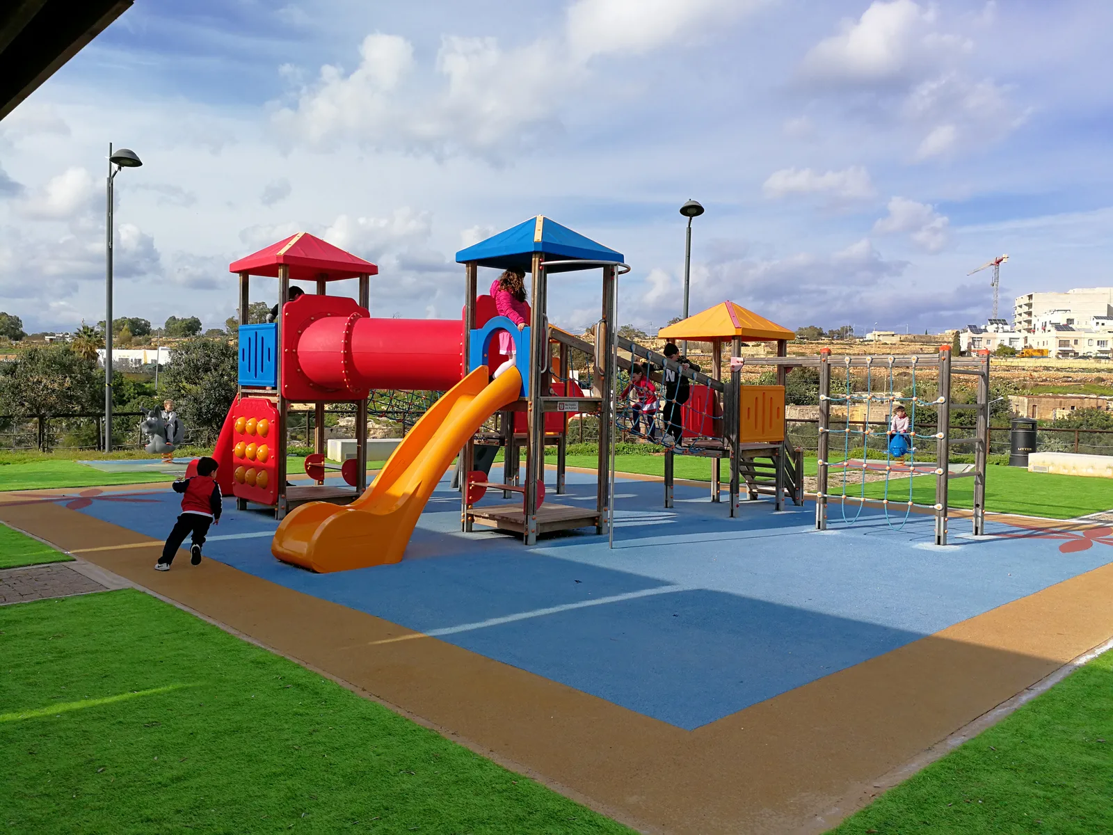 Interior at Sant'Antnin Family Park Valletta — travel photo