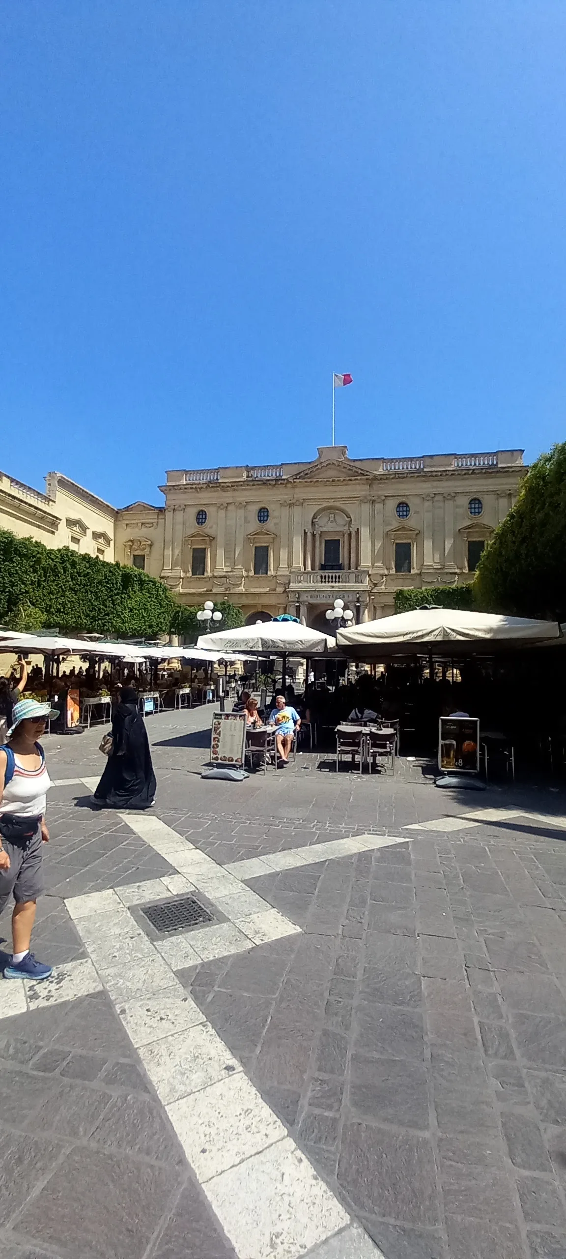Details at St. George’s Square Valletta — travel photo