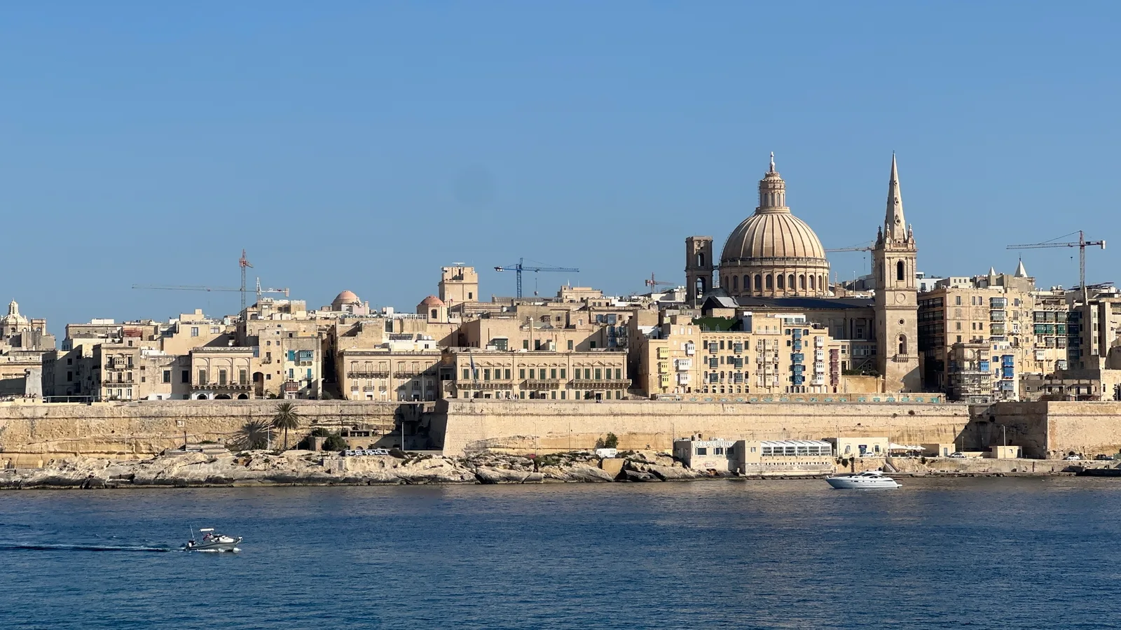 Details at Tigné Point Valletta — travel photo