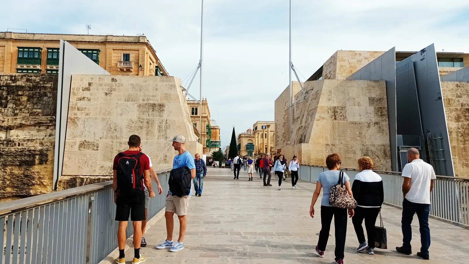 Details at Tritons’ Fountain Valletta — travel photo