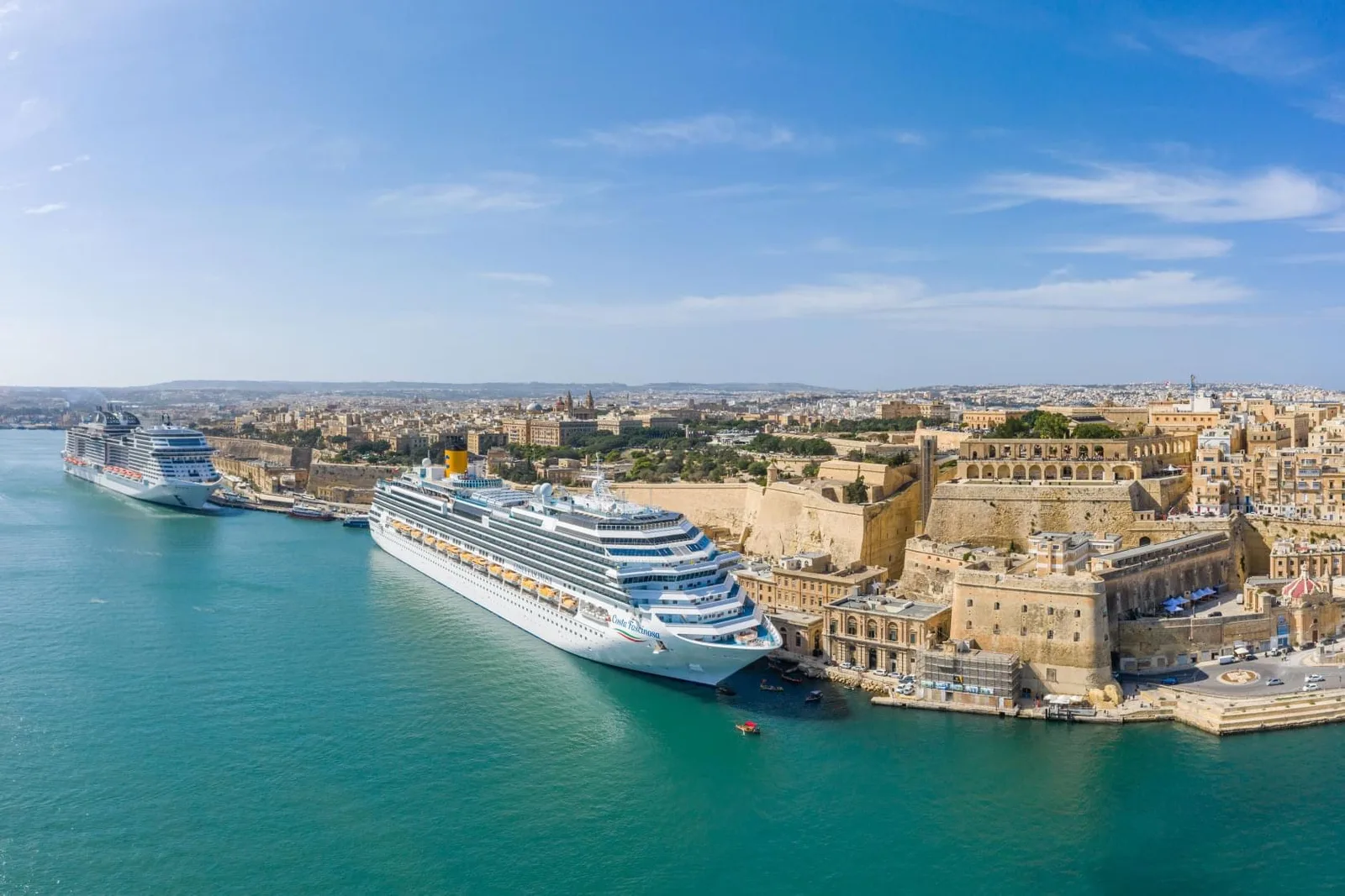 Details at Valletta Cruise Port Valletta — travel photo