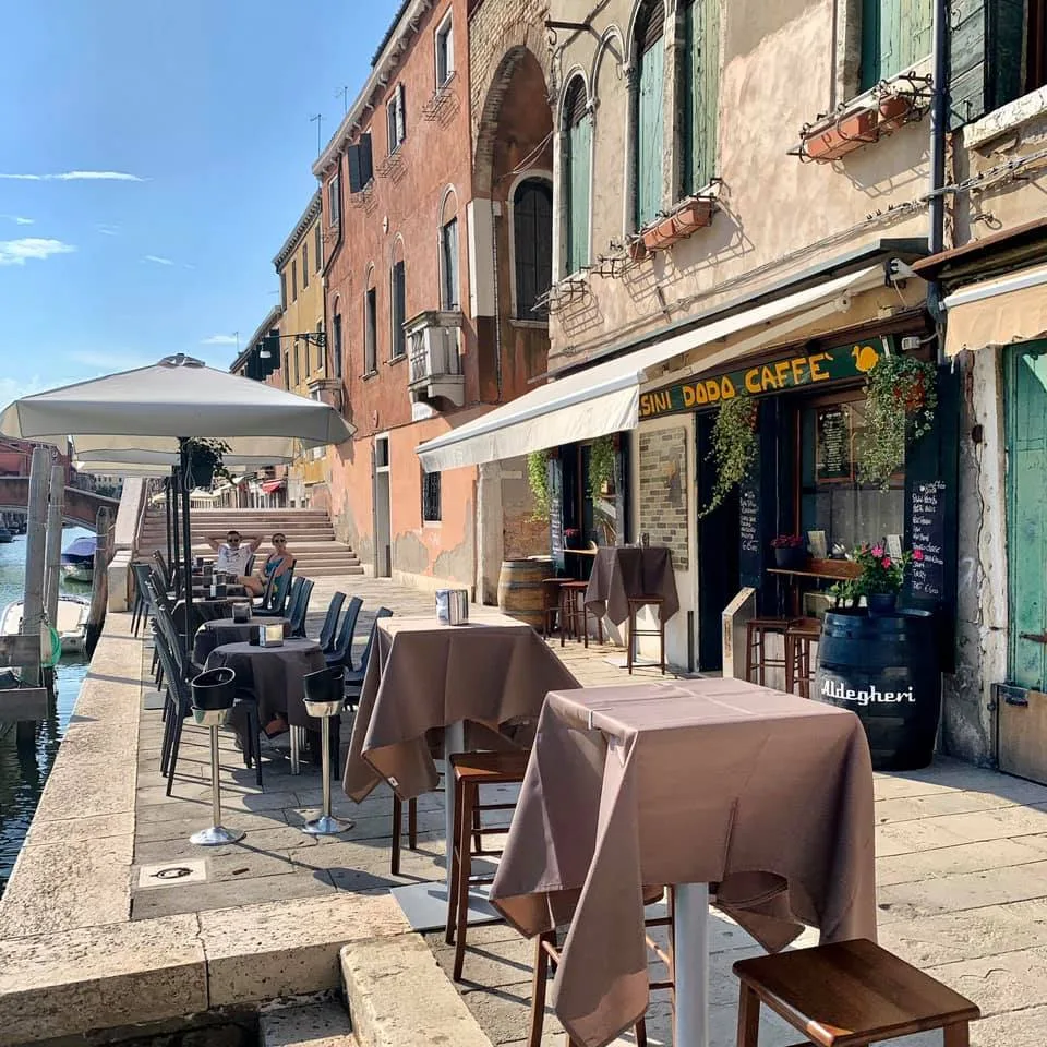 Main view at Dodo Caffè Venice — travel photo