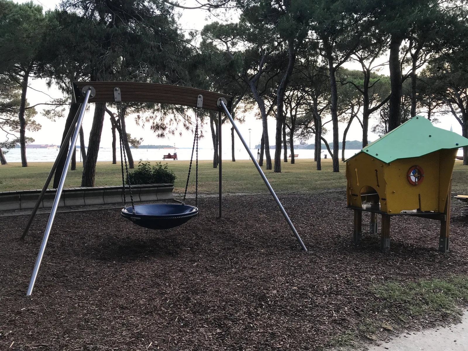 Atmosphere at Parco giochi per bambini Venice — travel photo