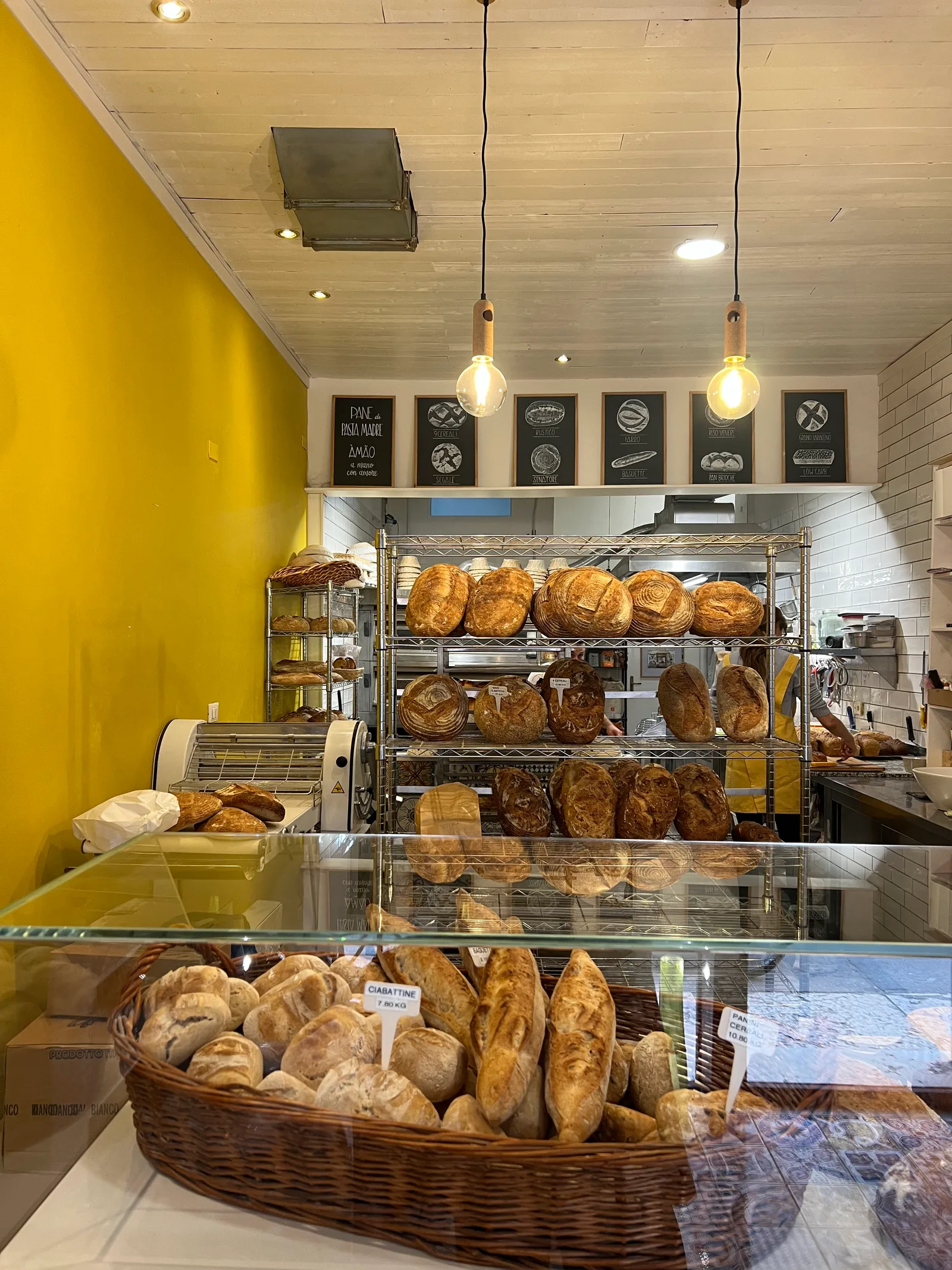 Main view at AMAO sapori oltre il pane Verona — travel photo