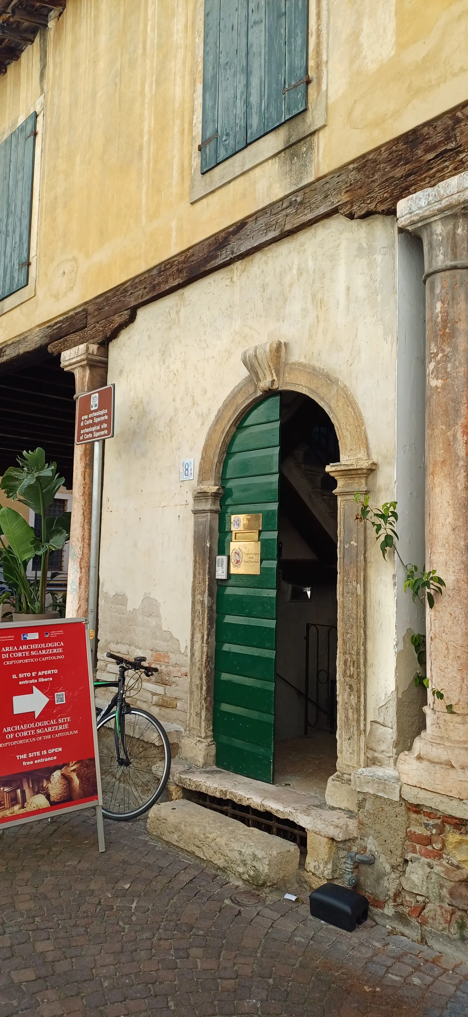 Atmosphere at Area archeologica di Corte Sgarzerie Verona — travel photo