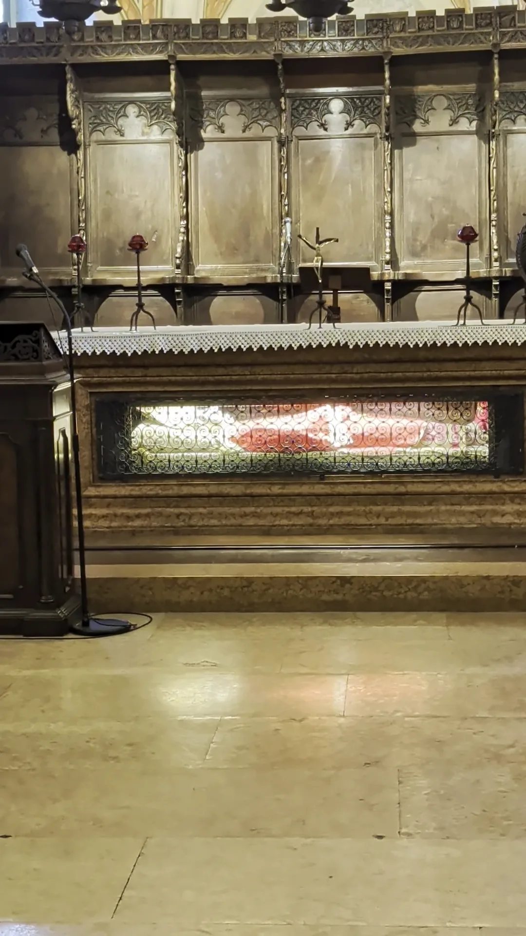 Main view at Church of Saint Zeno Verona — travel photo