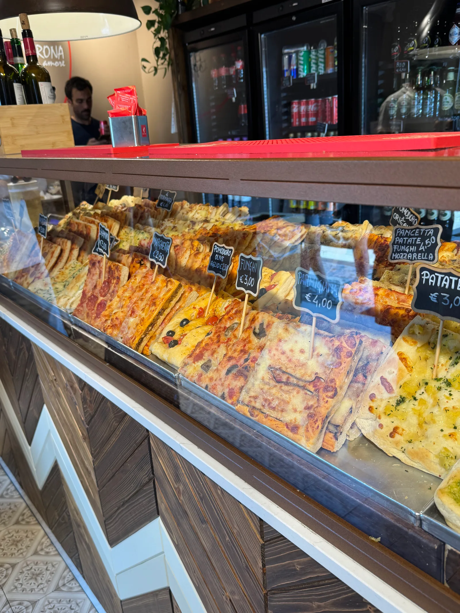 Details at Focacceria ponte pietra Verona — travel photo