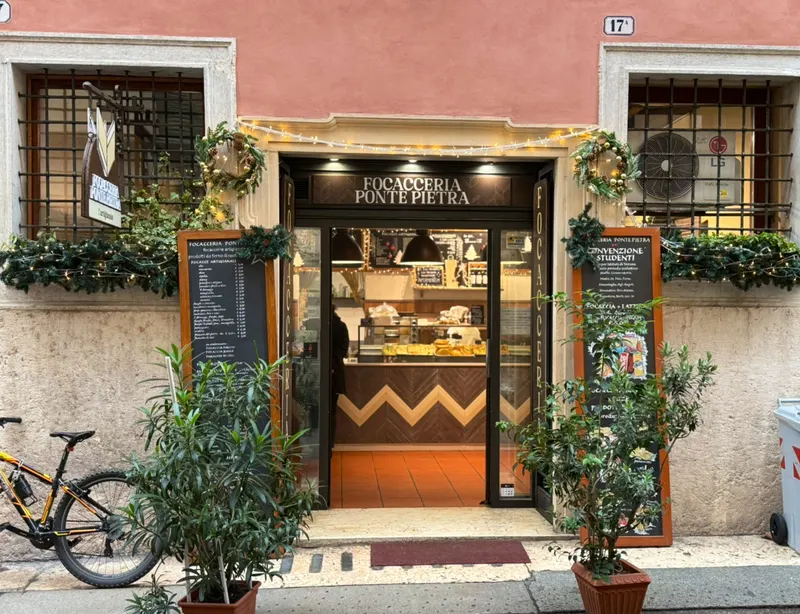 Focacceria ponte pietra