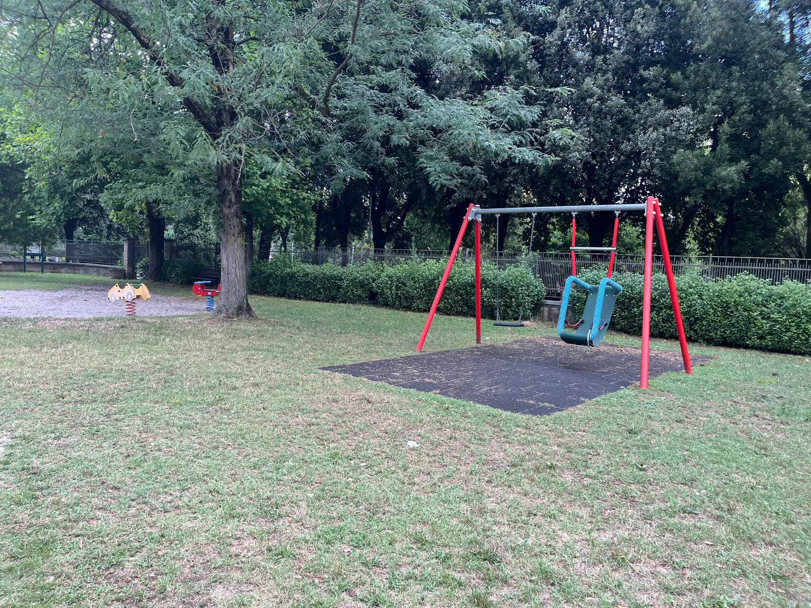 Atmosphere at Giardini Raggio di Sole Verona — travel photo