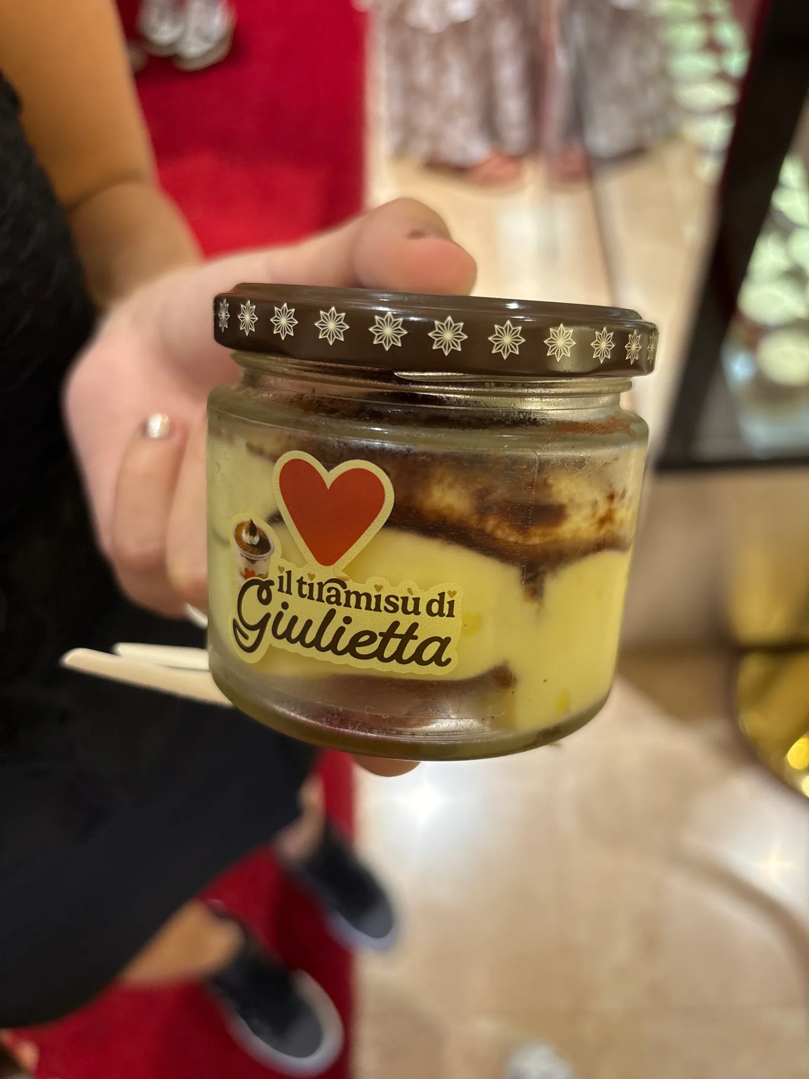 Interior at Il Tiramisù di Giulietta Verona — travel photo